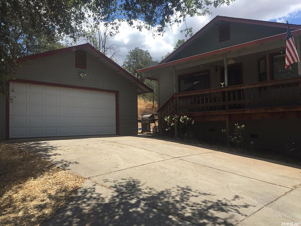 1st image of 3240 Chicharra Way