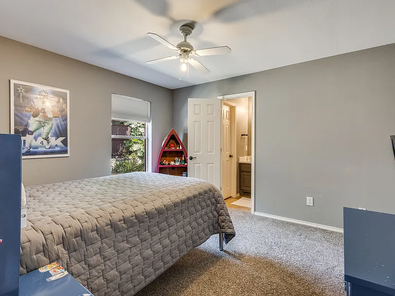 1204 Thimbleberry Dr — Photo 15