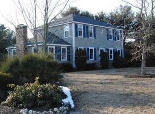 12 Raymond Rd, Plymouth, MA 02360