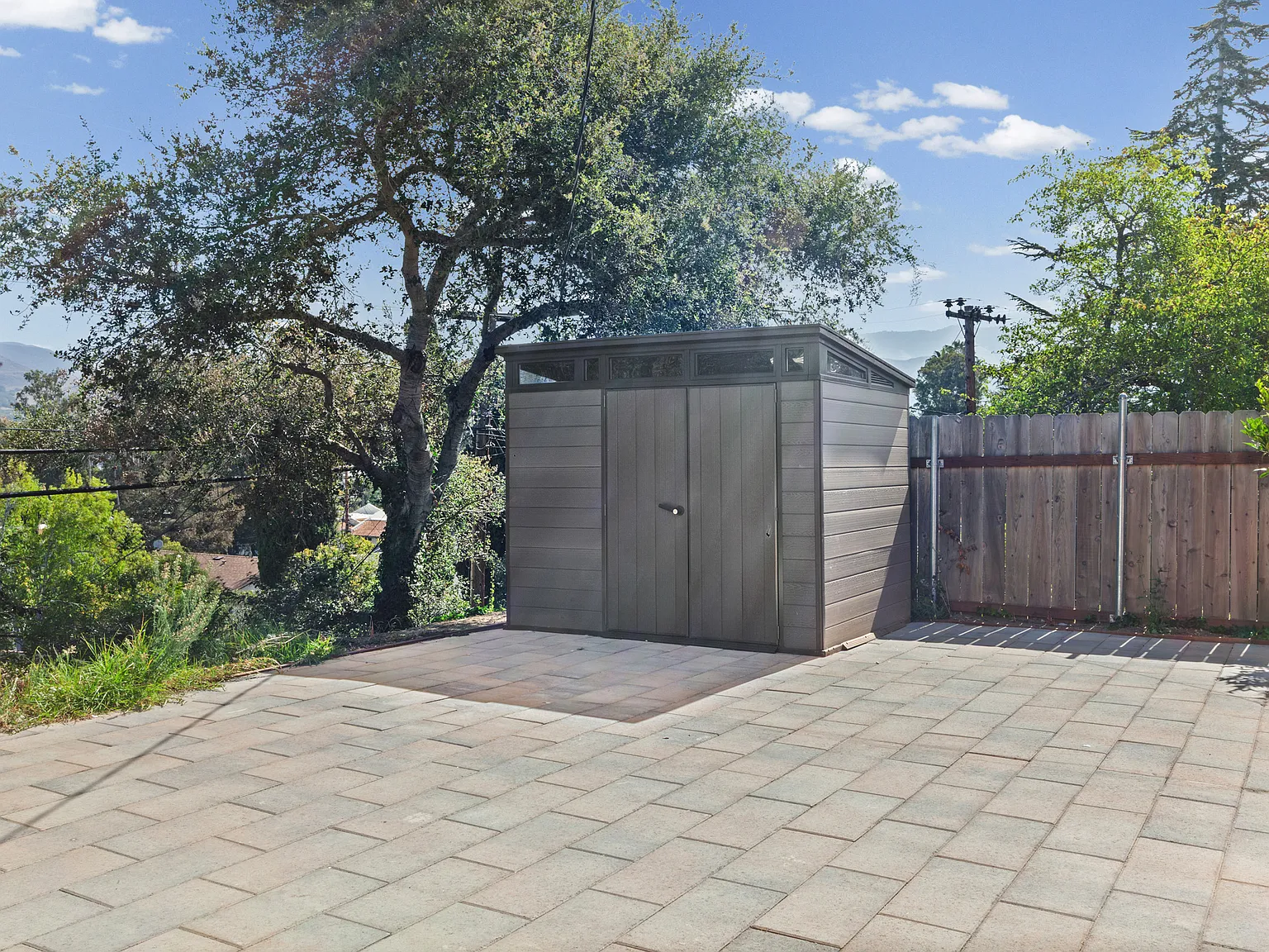 5 bed, 1008 sqft, $4,500 — Photo 3