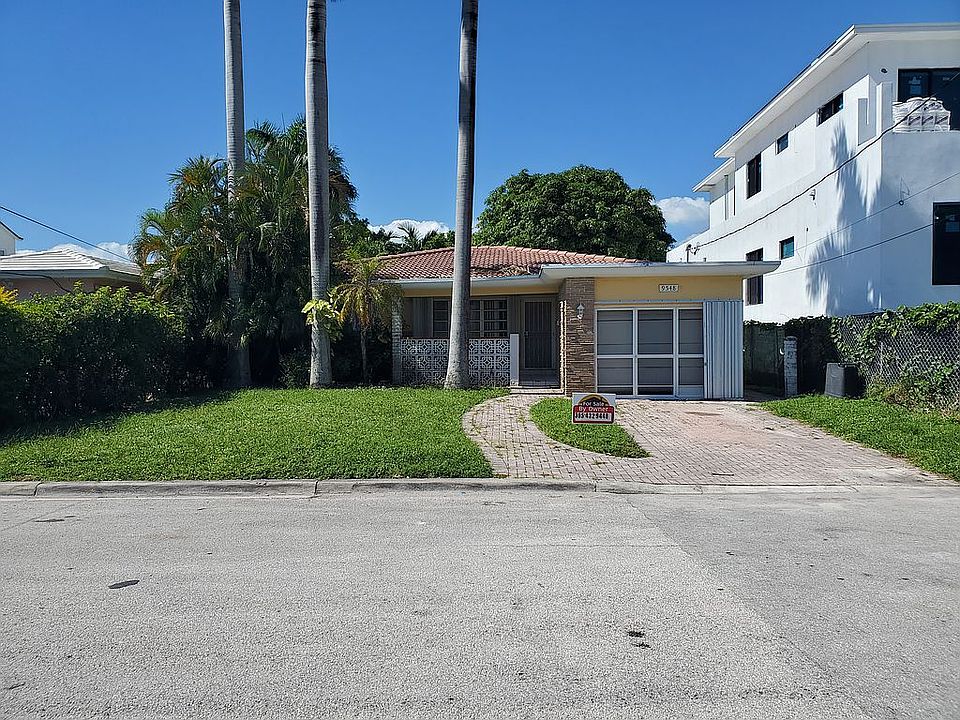 2nd image of 9548 Carlyle Ave
