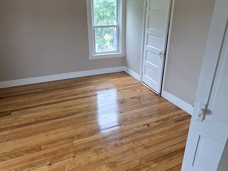 215 Madison St #2 — Photo 8