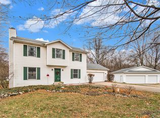 1535 Harrah Rd, Niles, MI 49120