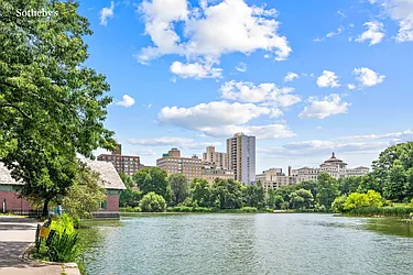 Rented by Sotheby's International Realty