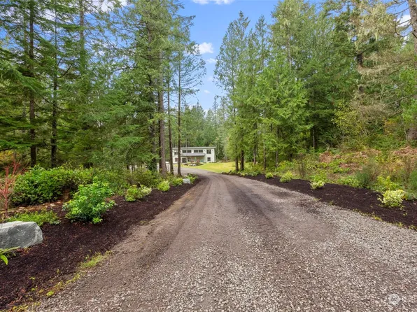 149 Lost Highway W, Seabeck, WA 98380