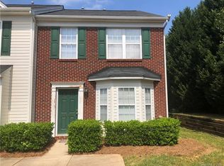 9504 Drains Bay Ct, Charlotte, NC 28214