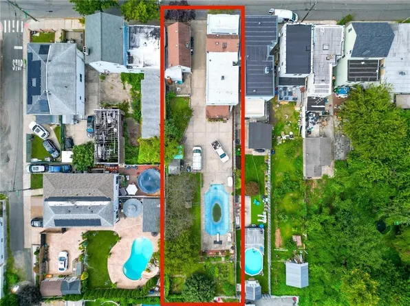 208 Saint Mary's Avenue image 28 of 47