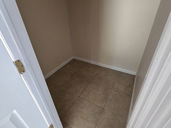 5 - Jacket Closet