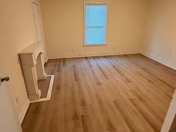 2nd image of 360 Jones Ave