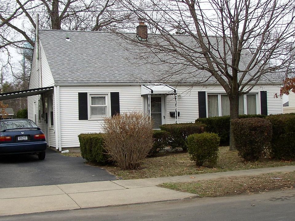 1st image of 115 Moore Ave