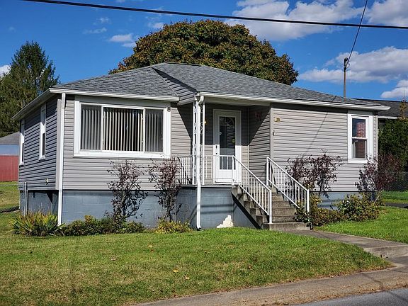 2nd image of 218 Oyler Ave