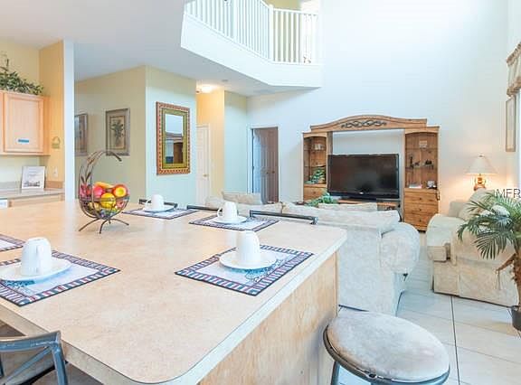 2nd image of 137 Madiera Beach Blvd
