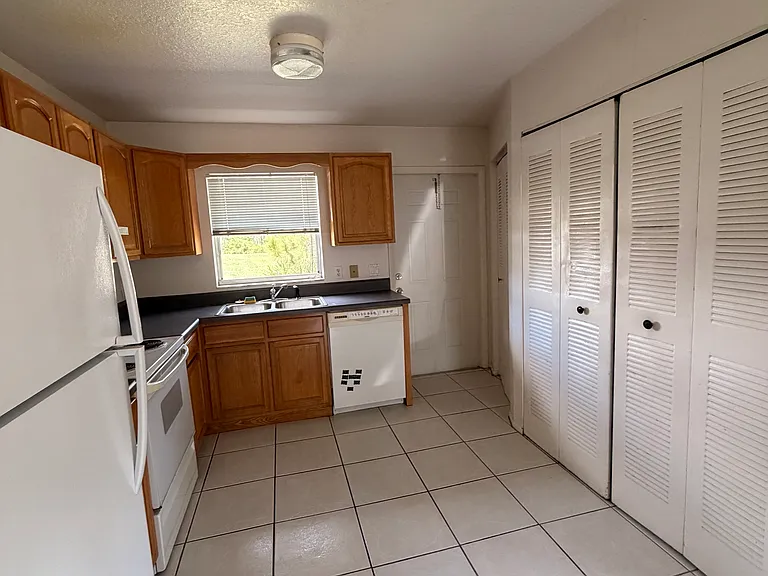3708 Skipper Rd #3708 — Photo 8