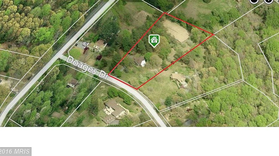 1st image of 704 Doages Dr