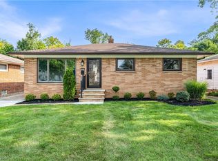 19532 Ridgeland Ave, Cleveland, OH 44135
