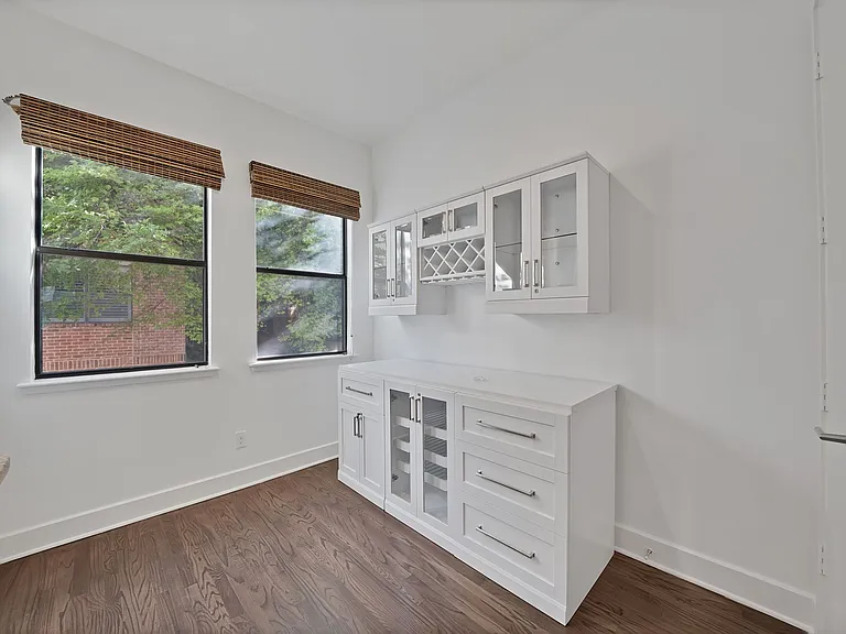 2420 Hugo St #3 — Photo 19