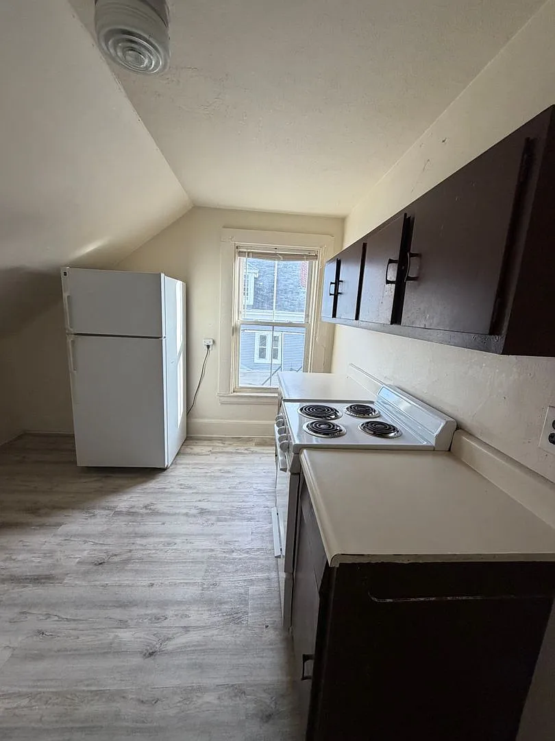 1bed unit in Waltham is now available — Photo 2