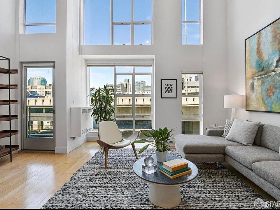 1st image of 139 Stillman St APT 6