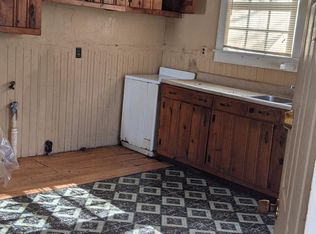 613 S 3rd Ave, Lanett, AL 36863