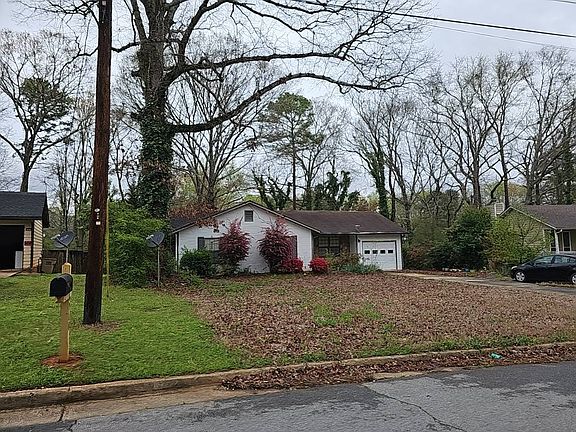 3rd image of 6914 Babbling Brook Dr