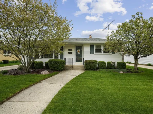1502 22nd STREET, Kenosha, WI 53140