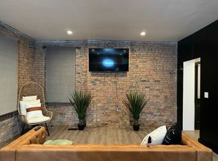 63 E Russell St #ID1265621P, Columbus, OH 43215
