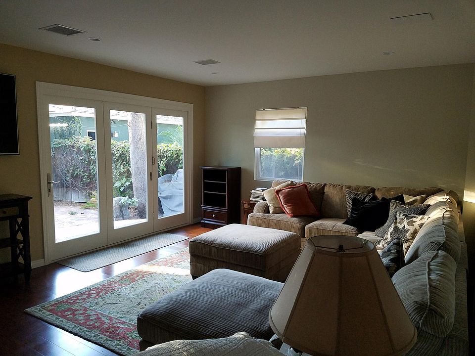 1st image of 385 Panama Ave
