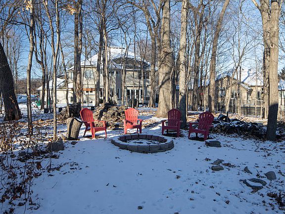 5th image of 2791 Autumn Woods Dr
