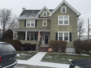 224 Village Ave, Lynbrook, NY 11563