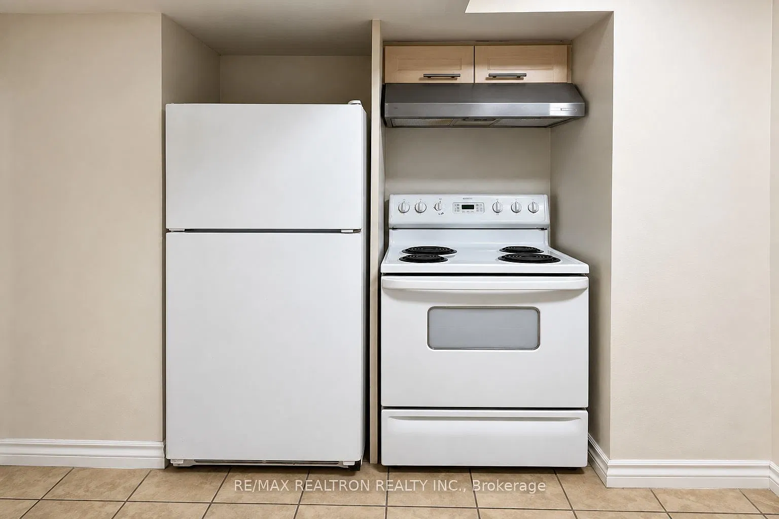 2 bed, $1,450 — Photo 2