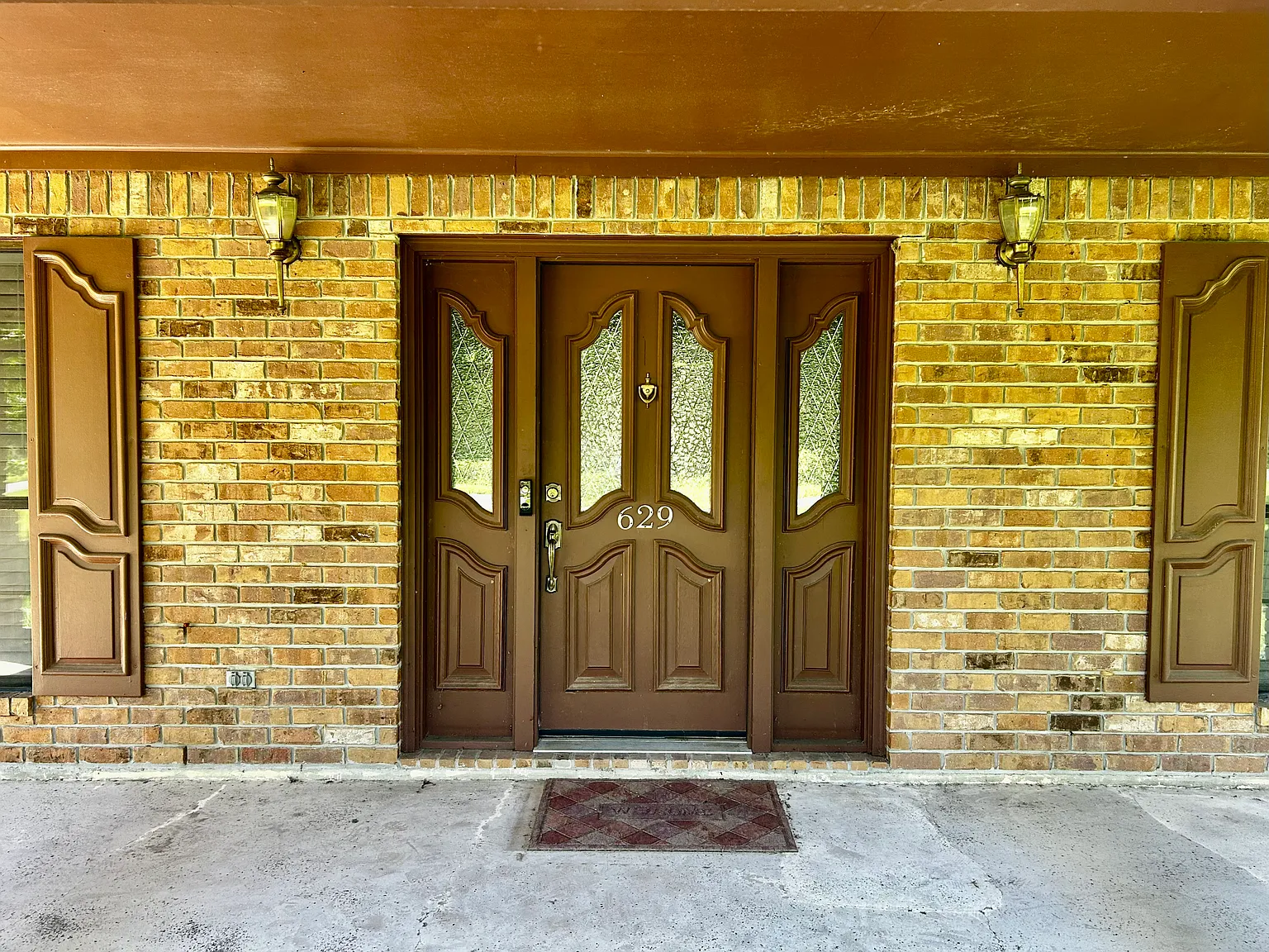 3 bed, 2.5 bath, 2244 sqft, $1,850 — Photo 3