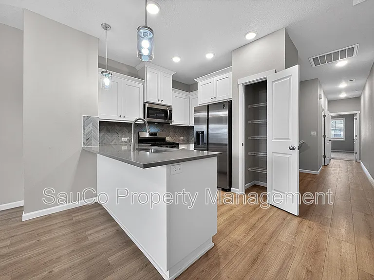 7032 SE Frasier Ln #1 — Photo 5