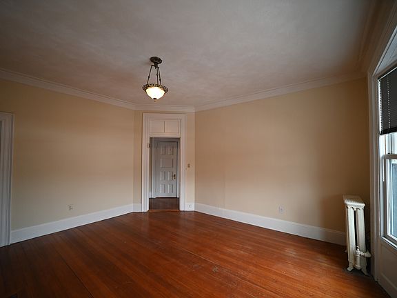 3rd image of 1513 Washington St #51