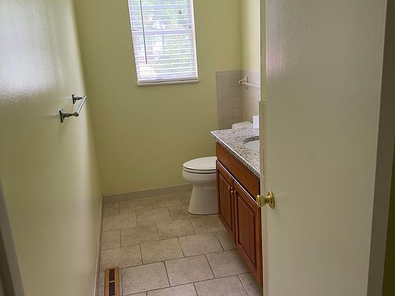 5th image of 8805 Mallow Dr