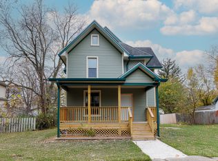 805 E Olive St #1, Bloomington, IL
