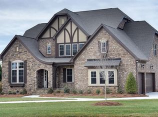 11009 Strike The Gold Ln, Waxhaw, NC 28173