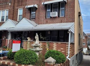 5025 42nd St, Long Island City, NY 11104