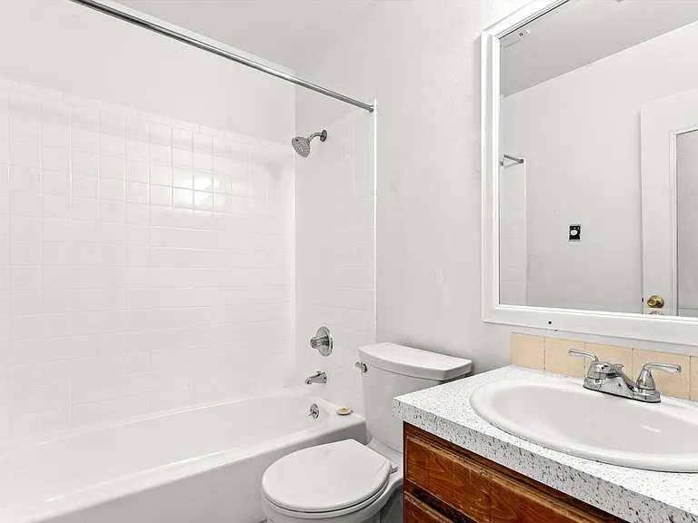 Canyon Place Apartments — Photo 13