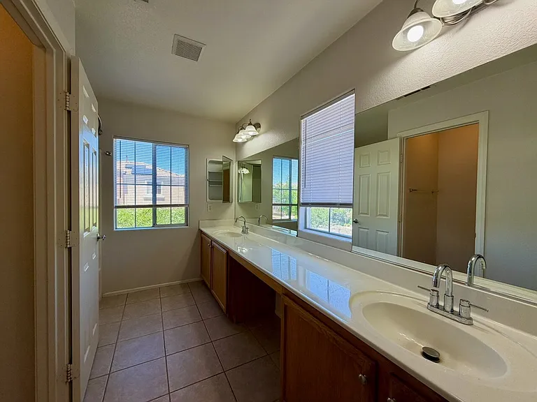 3619 American Pie Ct — Photo 32