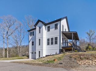 68 McLain St, Asheville, NC 28803