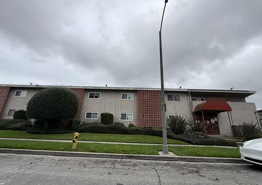 1st image of 5050 Linden Ave APT 107