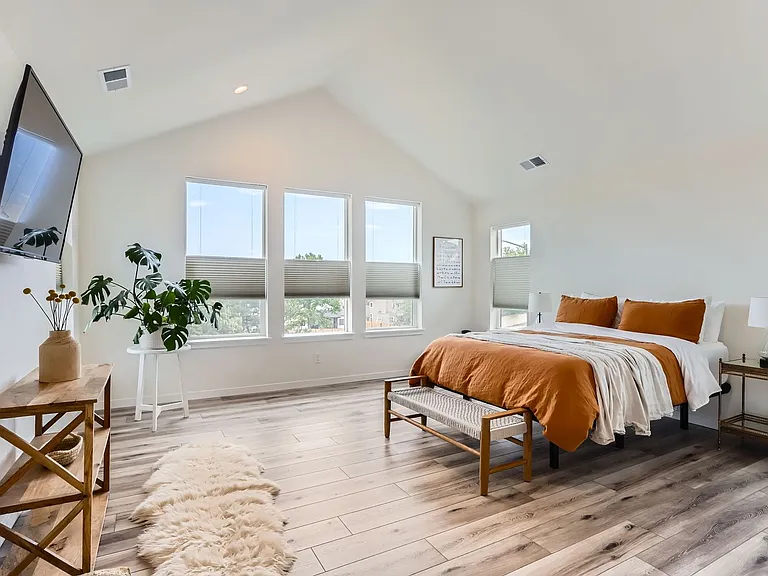 487 Muirfield Ct — Photo 3