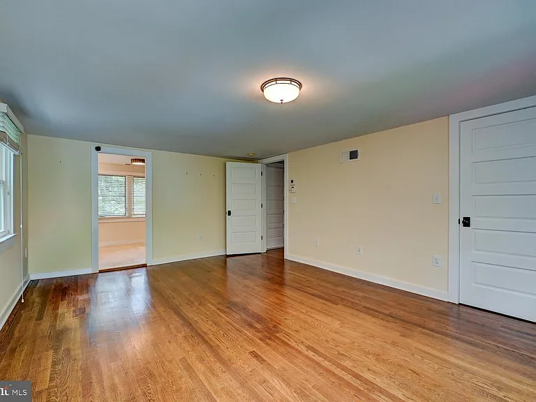 353 Cherry Hill Rd — Photo 26