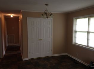 502 Jeff St, Bolivar, TN 38008
