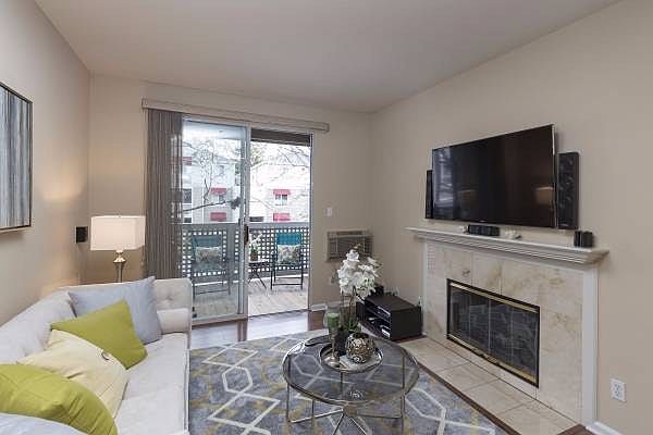 1st image of 250 Santa Fe Ter APT 213