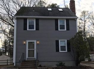 502 Indian Lake Shore Dr, Hudson, MA 01749