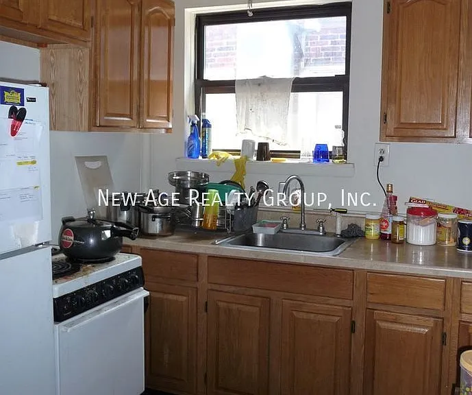 3233 Powelton Ave #3 — Photo 2