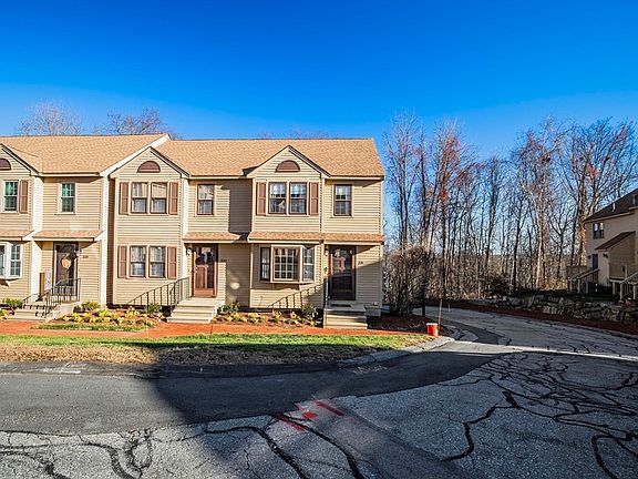 3rd image of 221 Morgan Dr #221