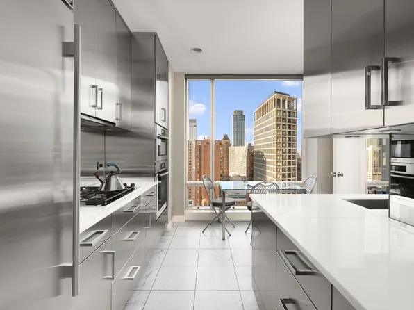 1 Central Park West image 4 of 14