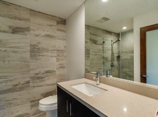 3423 Scadlock Ln, Sherman Oaks, CA 91403